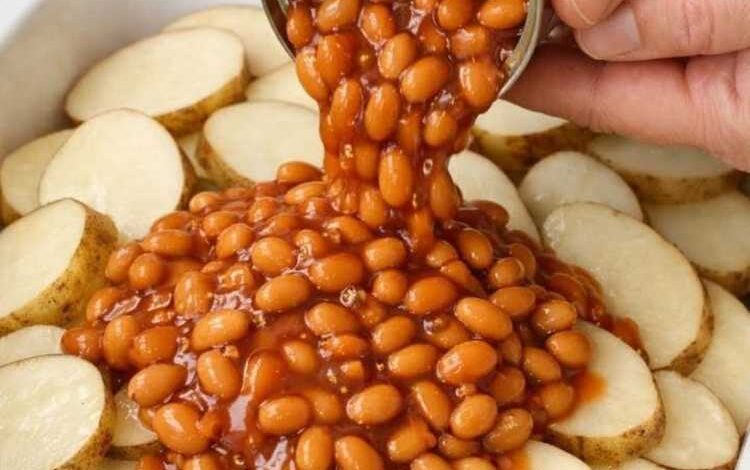 4-Ingredient Amish Baked Bean & Potato Casserole