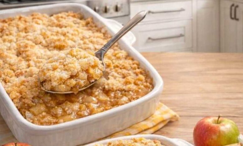 Apple Pie Dump Cake