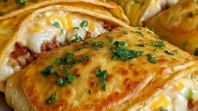 Cheeseburger-Stuffed Pastries