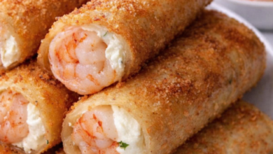 Creamy Shrimp Cheese Rolls
