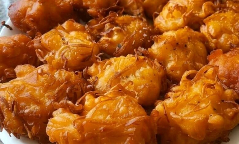 Crispy Onion Fritters