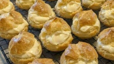Mom’s Famous Cream Puffs