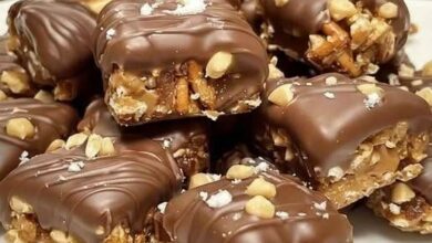 No-Bake Peanut Butter Pretzel Clusters