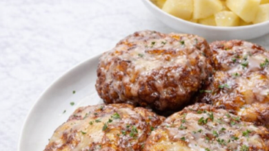 Old-Fashioned Apple Fritters with Vanilla Glaze