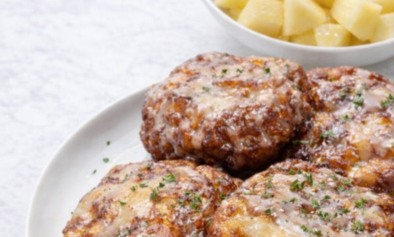 Old-Fashioned Apple Fritters with Vanilla Glaze